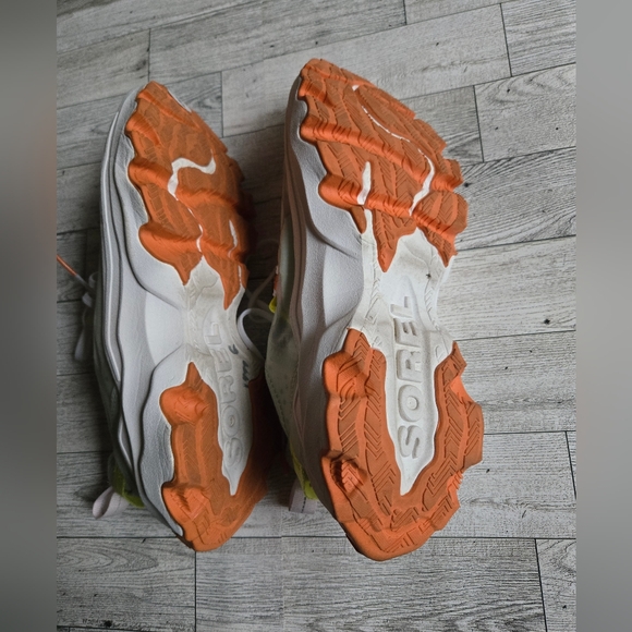 SOREL Kinetic Breakthru Tech Lace Sneakers - Picture 5 of 6